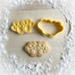 637* Bunny paws cookie cutter