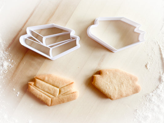 071* Books Cookie cutter and stamp