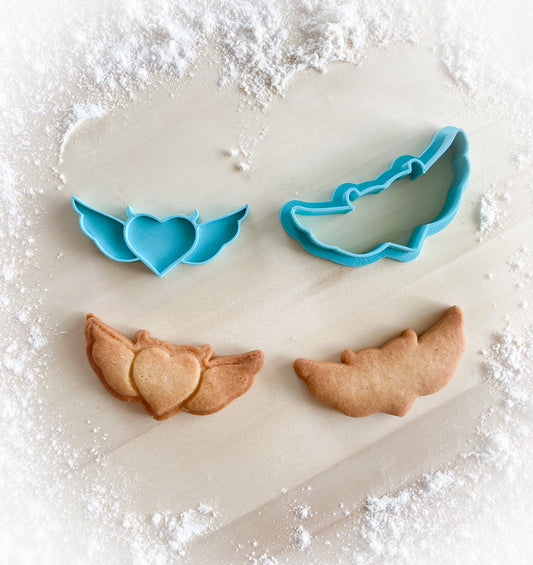 302* Heart with wings Cookie cutter and stamp