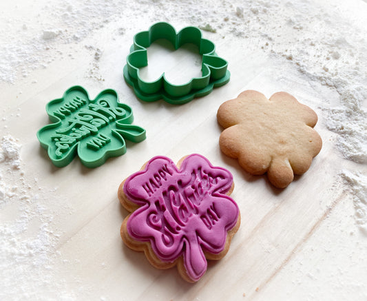 343* Shamrock with inscription Happy St. Patricks day Cookie cutter and stamp