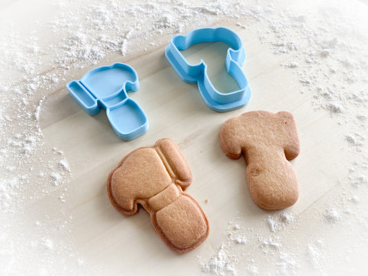 374* Hammer Cookie cutter and stamp
