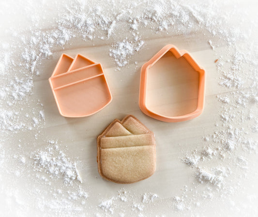 388* Handkerchief Cookie cutter and stamp