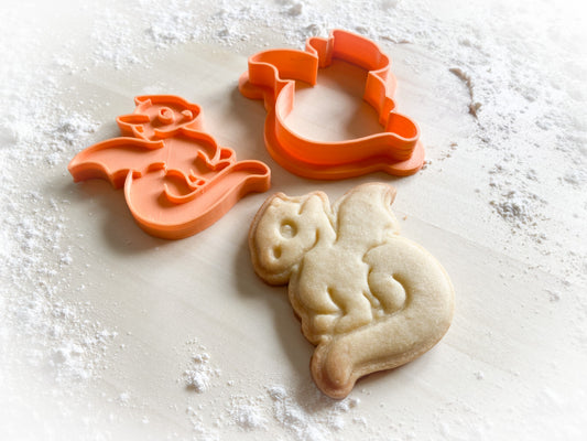 450* Baby dragon backside Cookie cutter and stamp