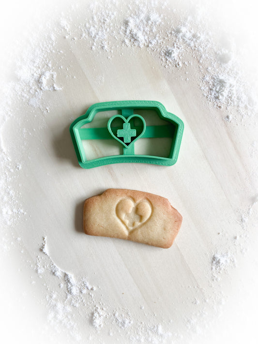 420* Nurse hat Cookie cutter and stamp