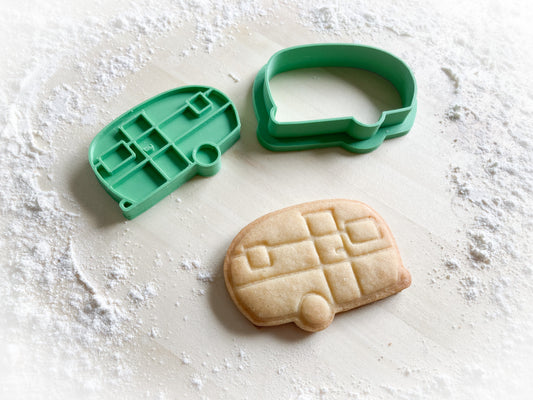 423* Caravan Cookie cutter and stamp
