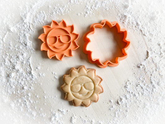 422* Sun with sunglasses Cookie cutter and stamp