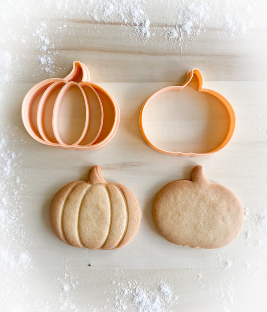 141* Pumpkin Cookie cutter and stamp