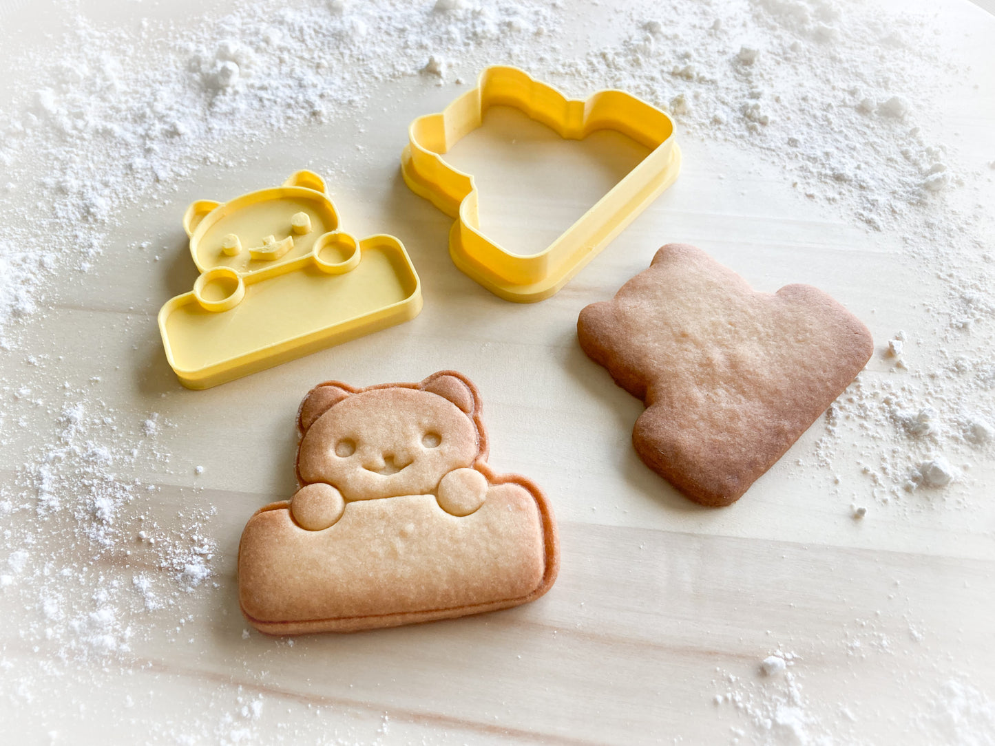 205* Cat with sign Cookie cutter and stamp